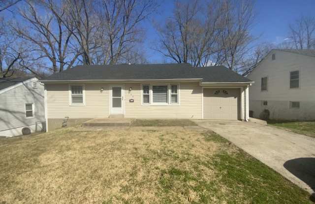 256 S Marguerite Ave - 256 South Marguerite Avenue, Ferguson, MO 63135