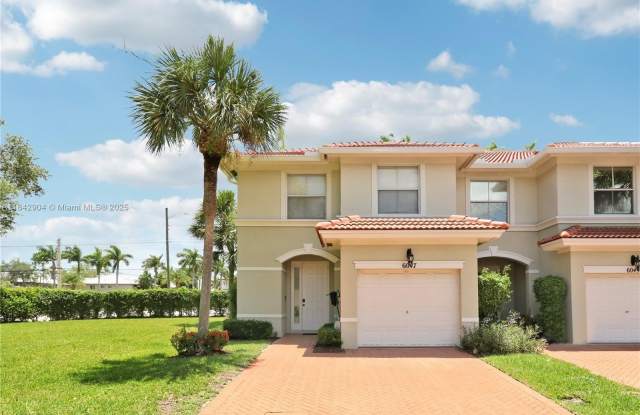 6047 Seminole Gardens Cir photos photos