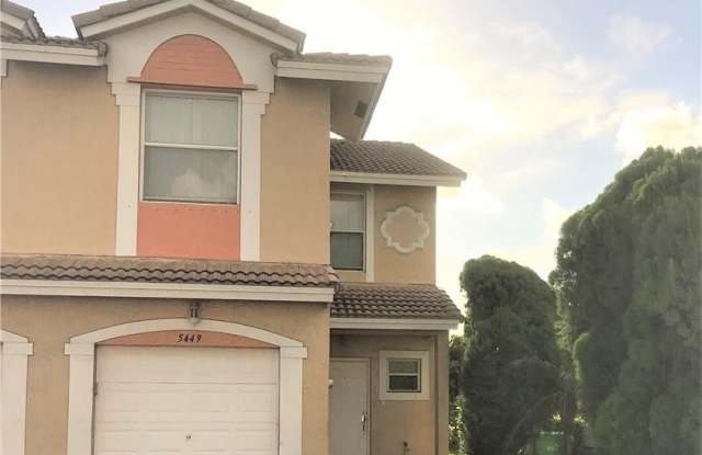 5449 NW 90th Avenue photos photos