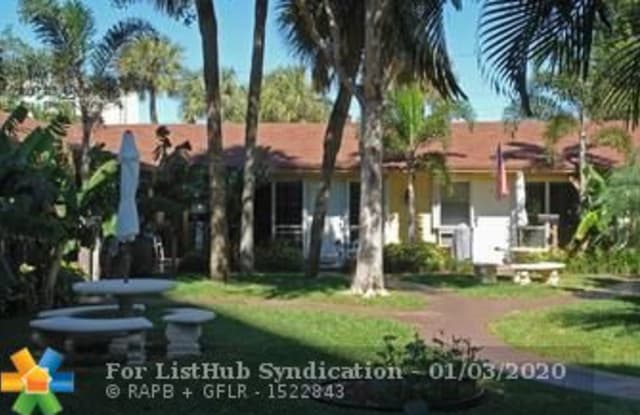 3301 SE 12th St - 3301 Southeast 12th Street, Pompano Beach, FL 33062