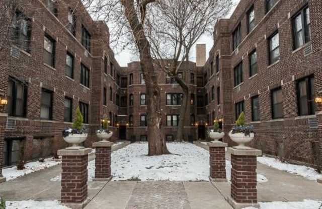 750 West Addison St. Gallery 2