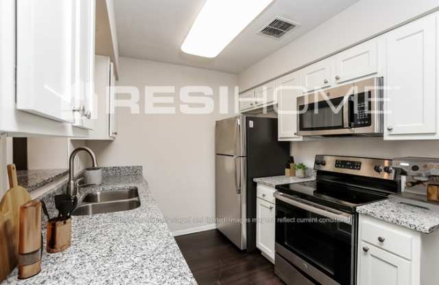 1407 Sunridge Road Gallery 2