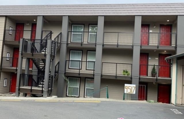 9517 North East 180th St - 9517 NE 180th St, Bothell, WA 98011