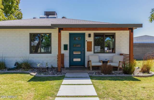 1103 E Georgia Avenue Gallery 3