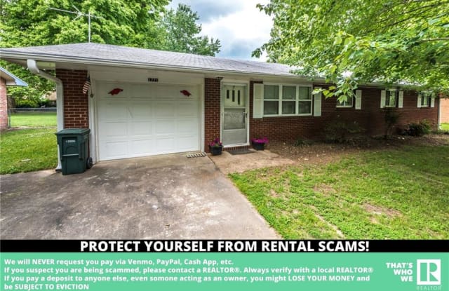 1771 Oakland  AVE - 1771 North Oakland Avenue, Fayetteville, AR 72703