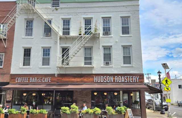 720 Warren Street - 720 Warren Street, Hudson, NY 12534