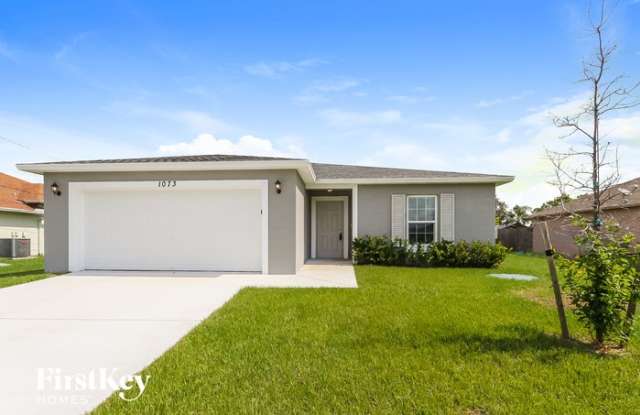 1073 Southwest Bianca Avenue photos photos