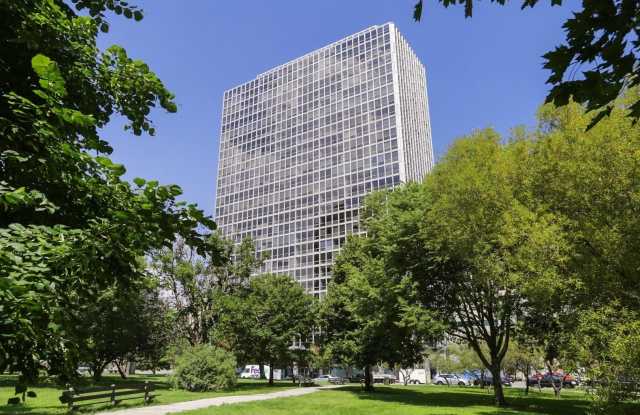 330 W Diversey Parkway photos photos