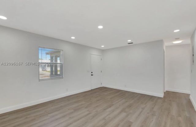 953 29th street Gallery 2