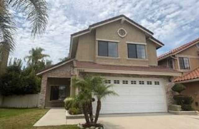 Welcome to this beautifully updated 3-bedroom, 2.5-bathroom home located in one of Calabasas photos photos