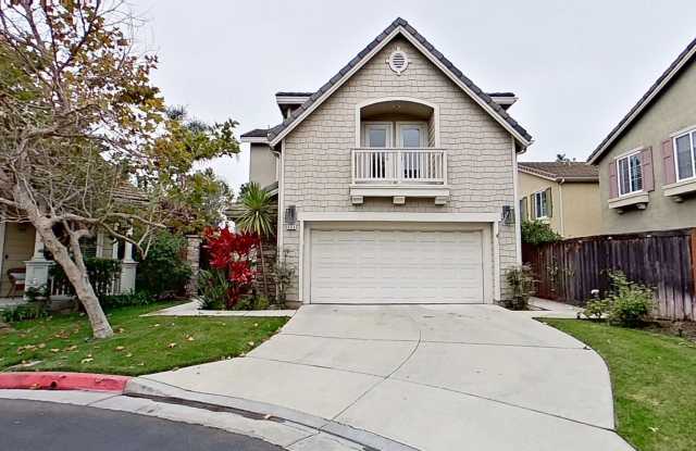 325 Canal Way – Gorgeous 4 Bed 3.5 Bath Pool Home with Resort-Style Backyard in Costa Mesa photos photos