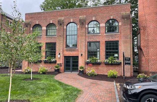 50 Round Hill Rd photos photos 50 Round Hill Rd photos photos