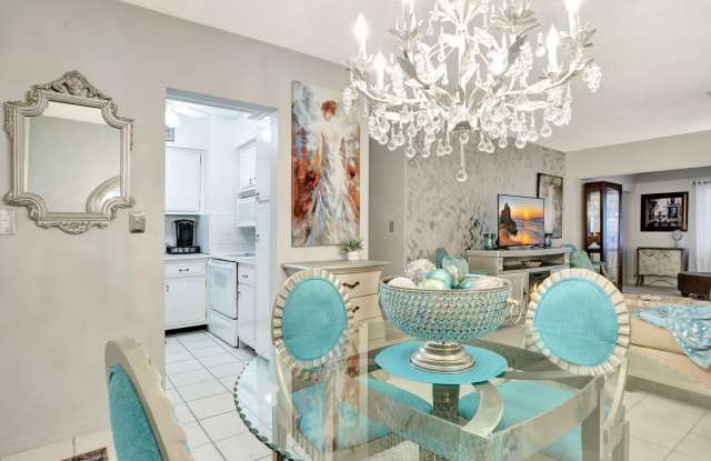 2131 NE 42nd Court Gallery 4
