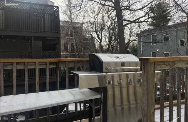 Unique Brookline 4 bed. New listing. For YoU 9/1/26 Gallery 3