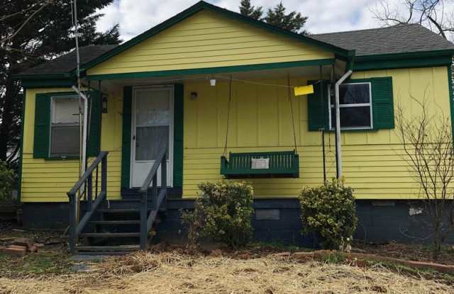 504 Mantle Street - 504 Mantle Street, Athens, TN 37303