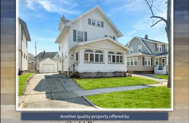 3-Bedroom Home Rental - Close to Strong Hospital! Gallery 4