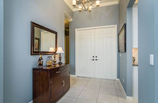 4834 SANDY GLEN WAY Gallery 4