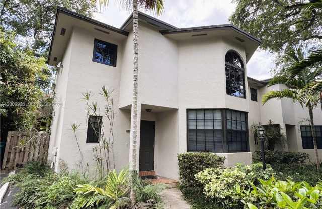 3054 Center St photos photos