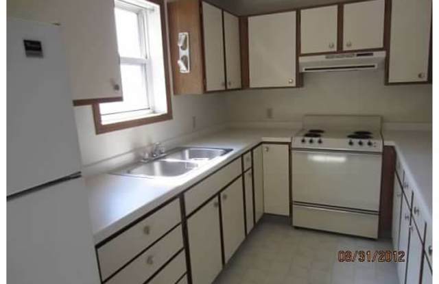 1008 Elmwood Avenue Gallery 2