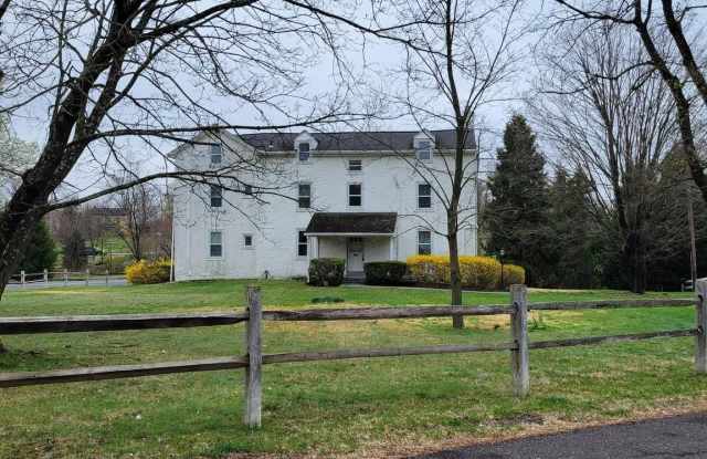 110 GUMBES Road photos photos