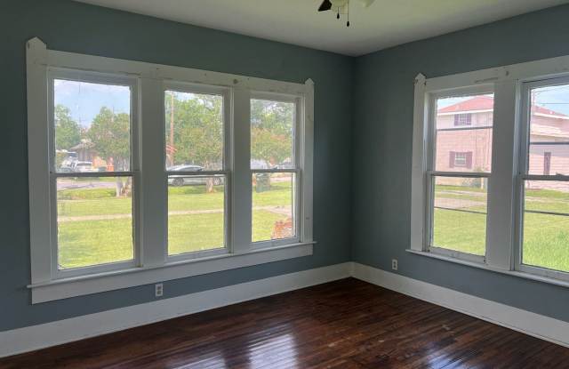 House For Rent - 1836 10th St, Port Arthur, TX 77640 Gallery 4