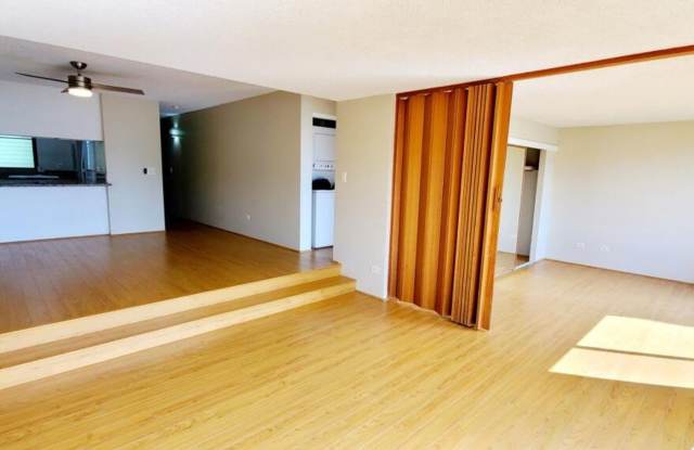 $3,100 - Mauna Luan Condo @ 521 Hahaione Street #14F- 1-bed/1-bath/1-parking Gallery 1