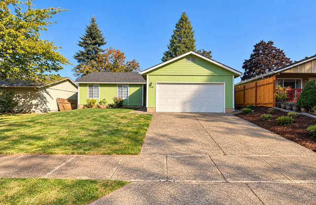 Charming South Salem Home with Mid-Century Inspired Style – $2,300/Month Gallery 1