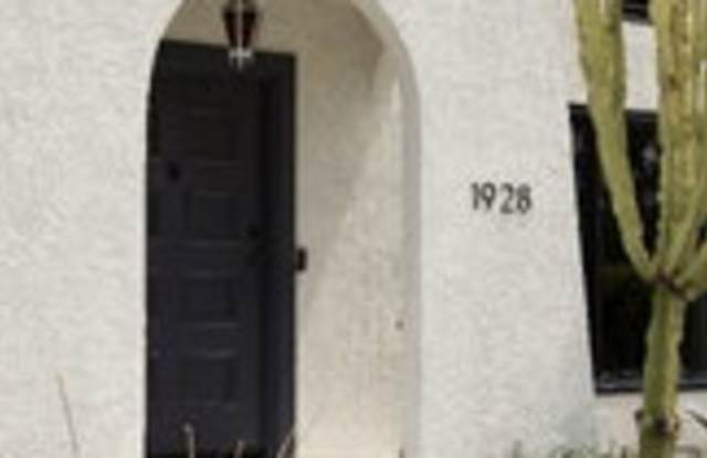 1928 North Berendo Street Gallery 3