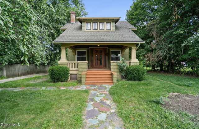 2301 Campbell Avenue photos photos