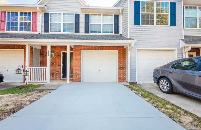 210 Swaying Pine Ct - 210 Swaying Pine Court, Crestview, FL 32539