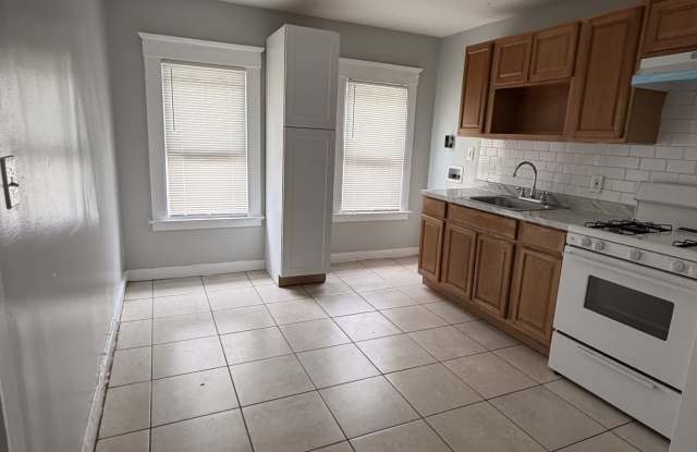 375 Norton Street - 3 photos photos 375 Norton Street - 3 photos photos