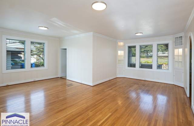 2238 Hoonanea Street photos photos