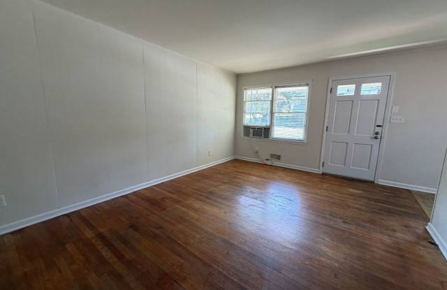 PRE-LEASING FOR AUGUST 9TH 2027! Gallery 4