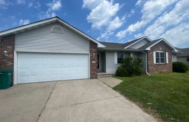 4 Bedroom 2 Full Bath Chatham! photos photos