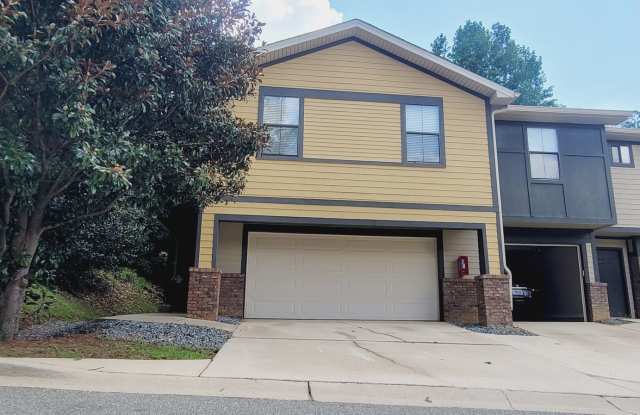 AMAZING 3/3 w/ 2-Car Garage, Stainless Steel Appliances, Deck,  Washer/Dryer! Great Walkable Location Close to FSU/TCC! $1775/month Avail NOW! photos photos