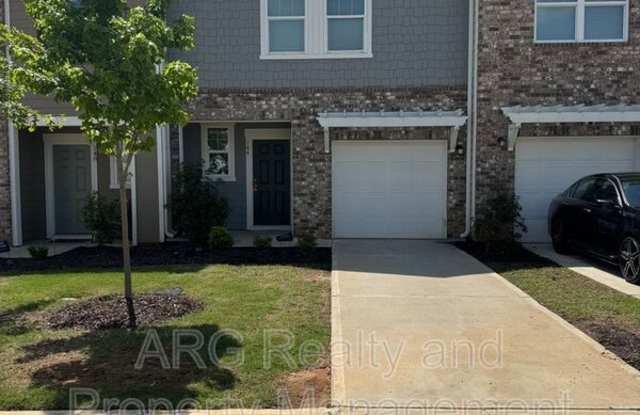 144 Swindon Drive photos photos