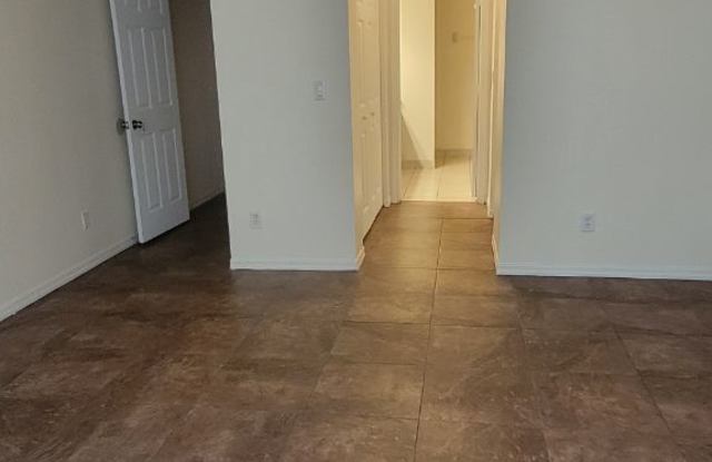 2081 Marblehead Way Gallery 4