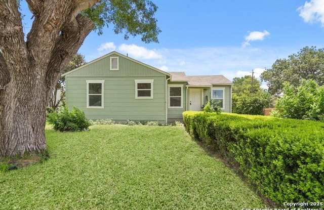 446 Elmwood photos photos