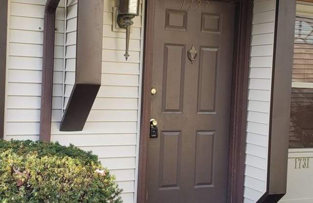 1733BCS photos photos