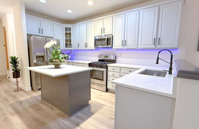 3454 Southeast Northwood Way photos photos