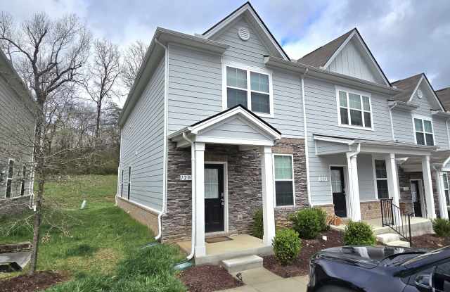 1230 Mason Dale - 1 photos photos