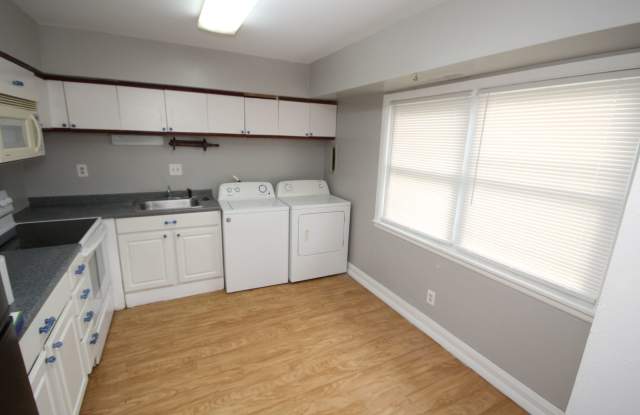 Rarely Available Townhome in Quiet Court in Joppa MD Gallery 4