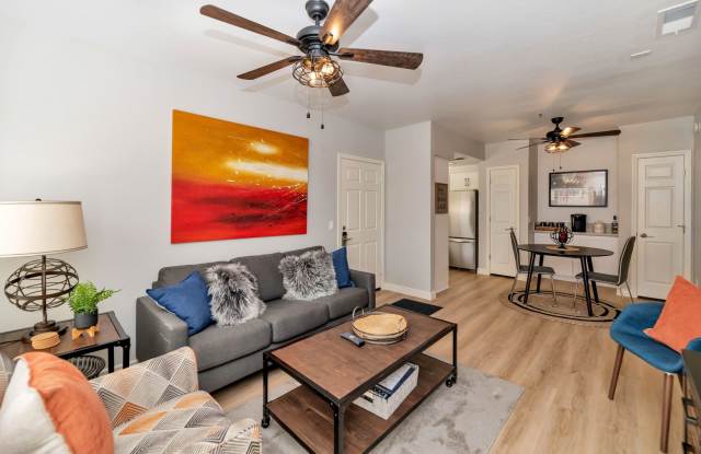 Rates Vary: $1,995-$2,995 Gallery 4