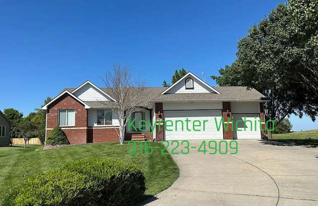 Beautiful 4 bedroom, 3 bathroom home! photos photos
