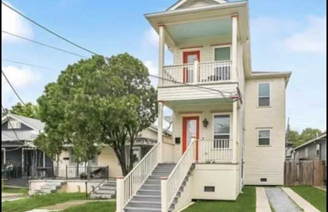 3535 Delachaise St - 3535 Delachaise Street, New Orleans, LA 70125