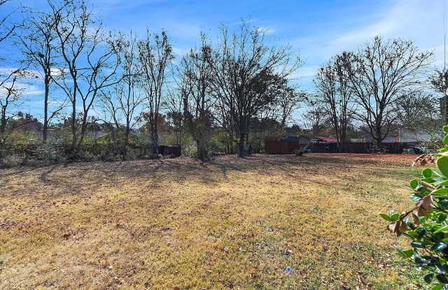 124 Grenadier Drive Gallery 2