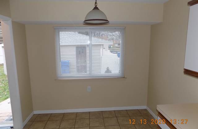 32671 Greenbriar Ave Gallery 3