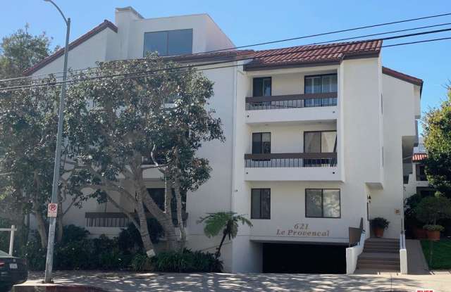 621 South BARRINGTON Avenue - 621 South Barrington Avenue, Los Angeles, CA 90049