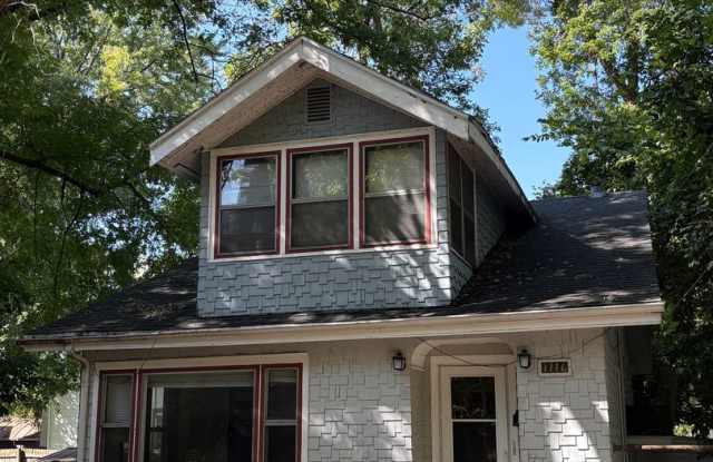 /Charming 3BR Near Downtown Madison - Available 8/15/2026 photos photos