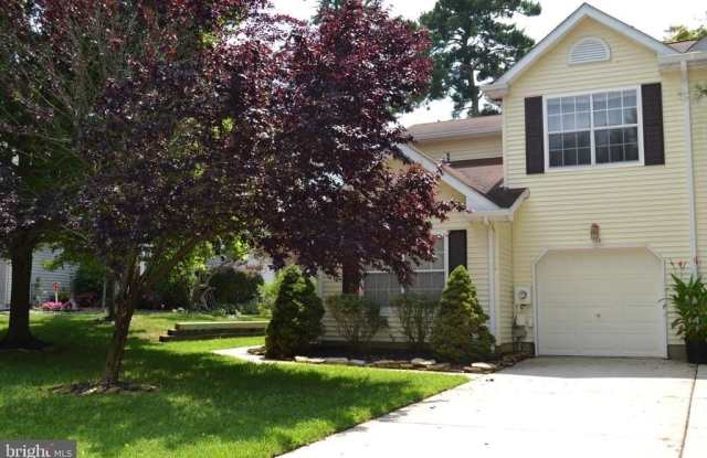 110 STONEHAM DRIVE photos photos